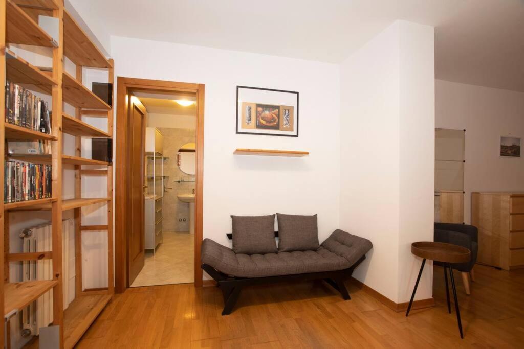 Vicino Al Centro Con Parcheggio Apartment *